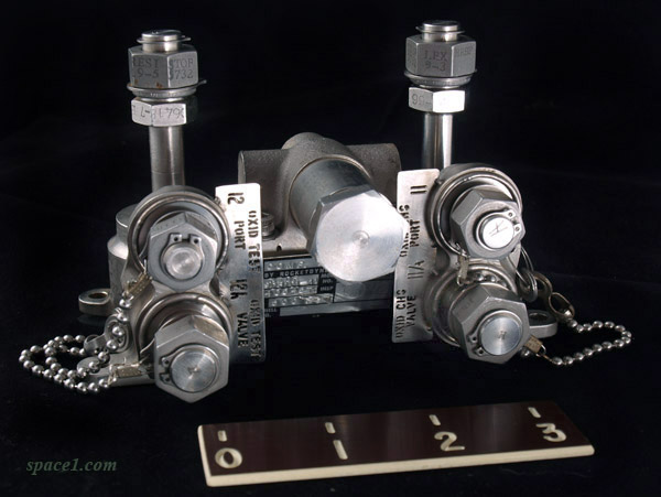 mirror_holder600