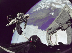 Gemini_IV_EVA2